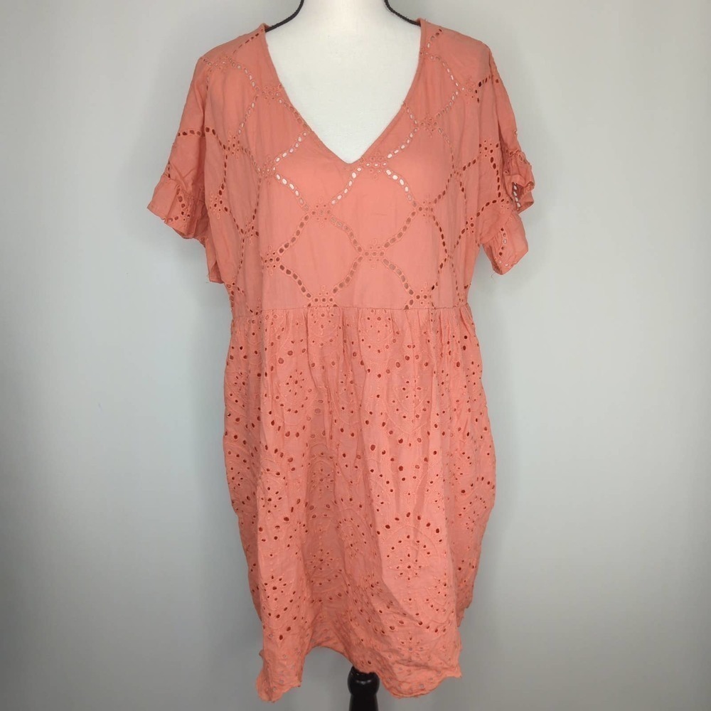 entro Women's Babydoll Salmon Eyelet Dress | Size L | NWT‎